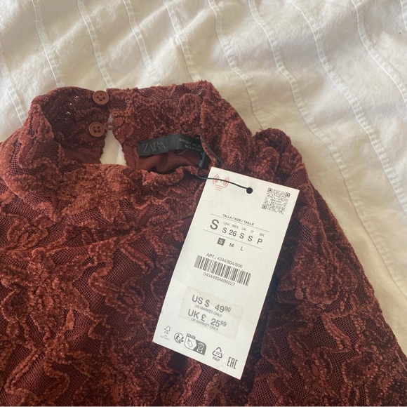 Zara burgundy lace mini dress with bell sleeves Size S - Picture 5 of 6